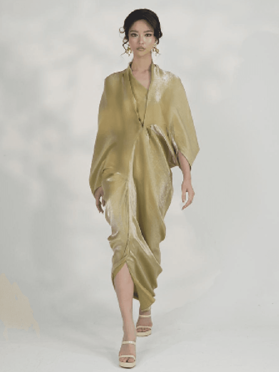 Xhenía in She's Fearless