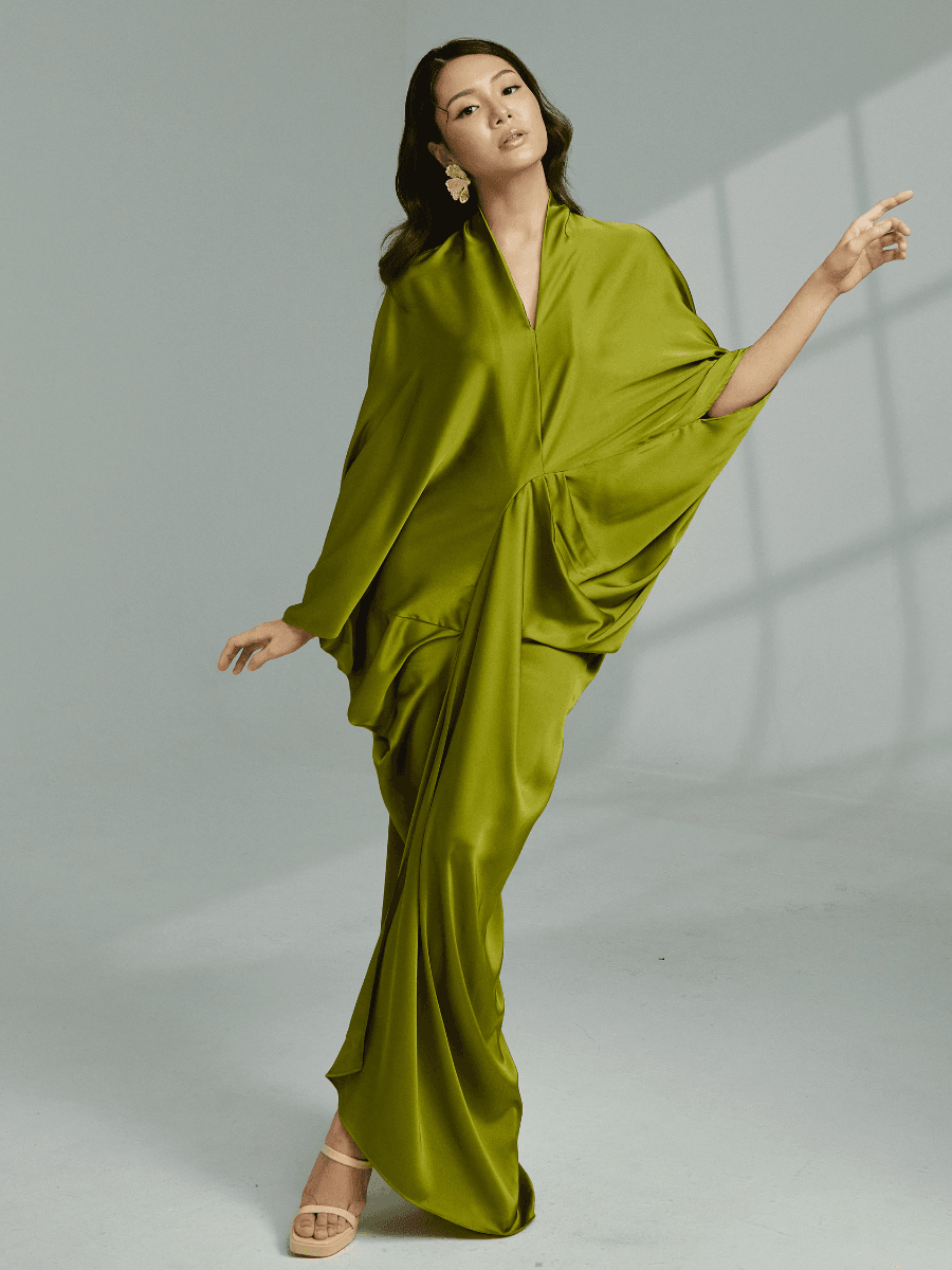Xhenía in She's Glowing